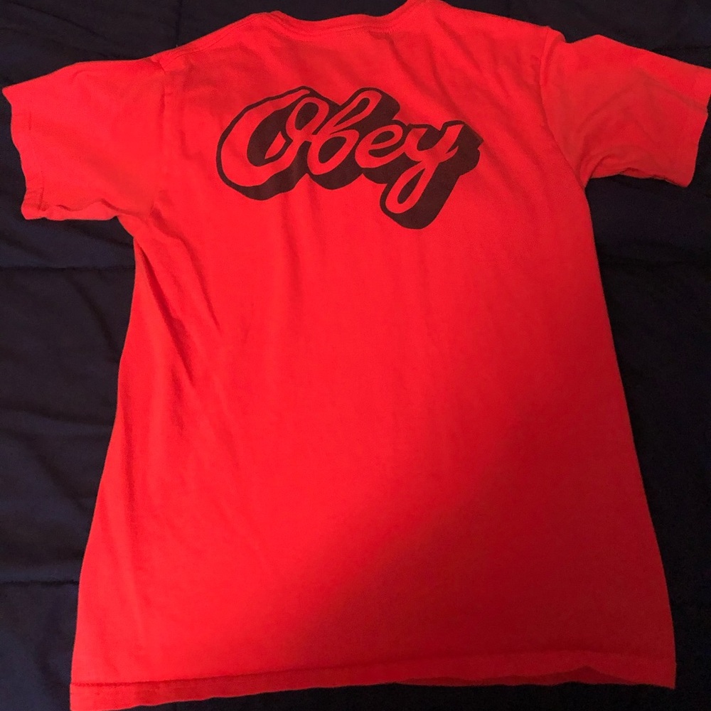 OBEY shirt